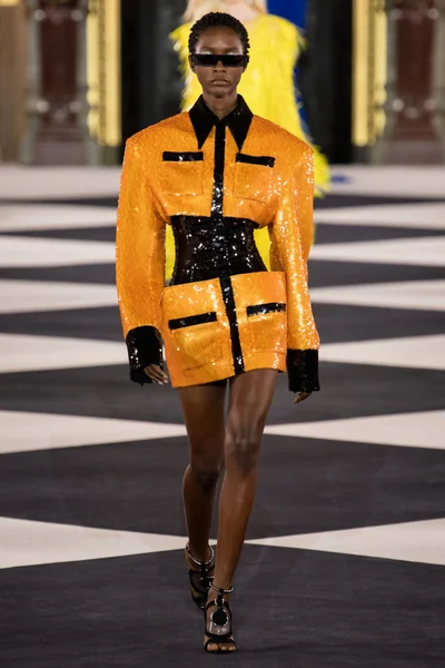 Look 42
